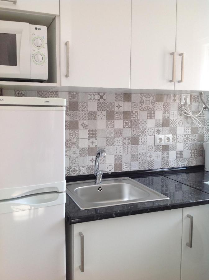 Apartamento Las Naciones 2 เบนัลมาเดนา ภายนอก รูปภาพ