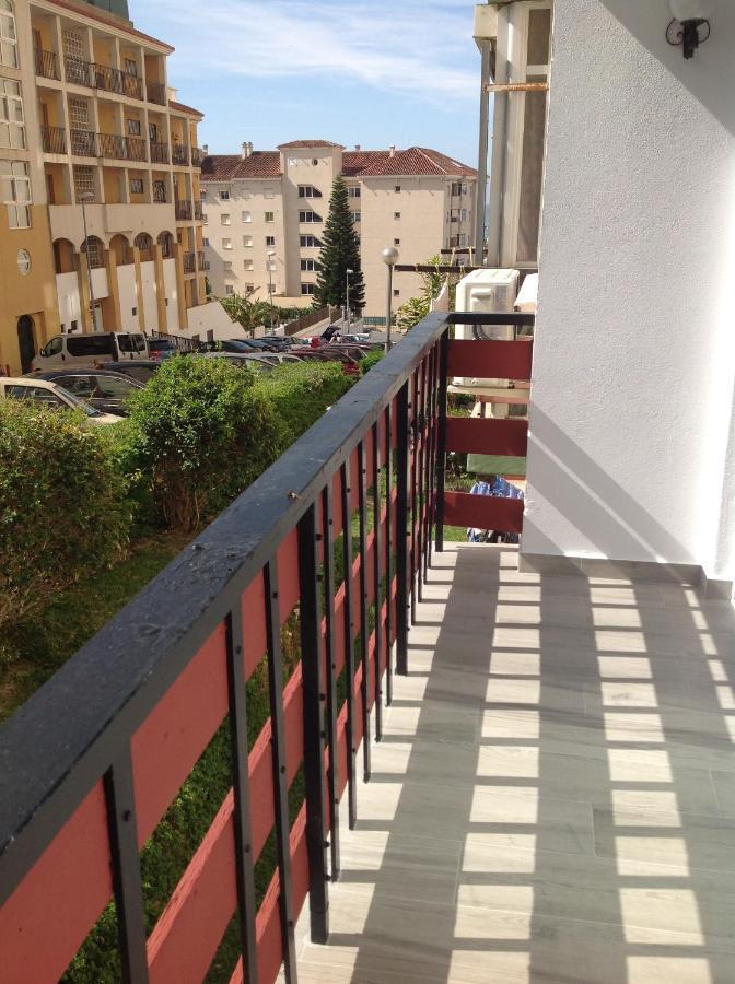 Apartamento Las Naciones 2 เบนัลมาเดนา ภายนอก รูปภาพ