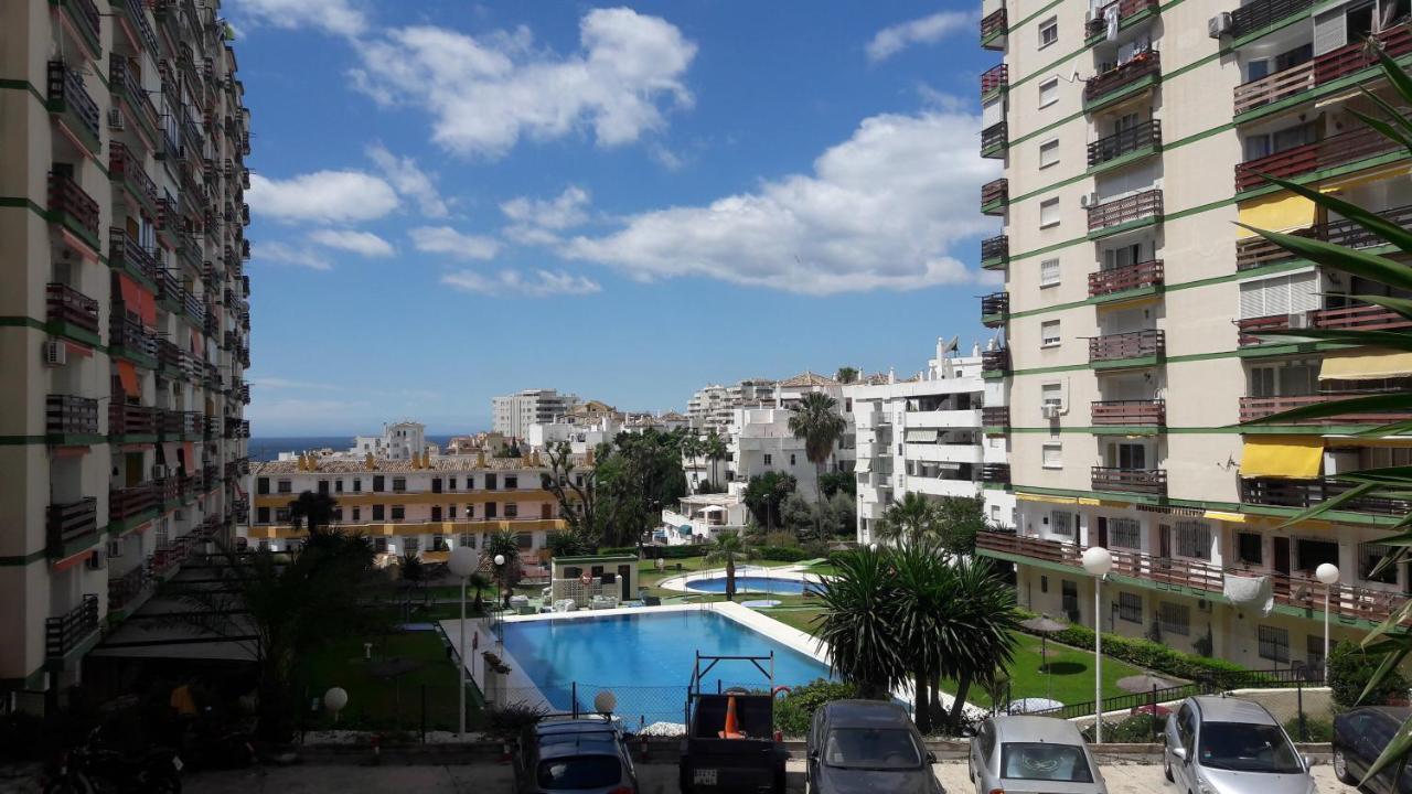 Apartamento Las Naciones 2 เบนัลมาเดนา ภายนอก รูปภาพ