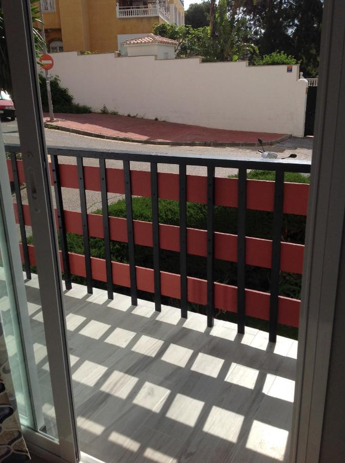 Apartamento Las Naciones 2 เบนัลมาเดนา ภายนอก รูปภาพ